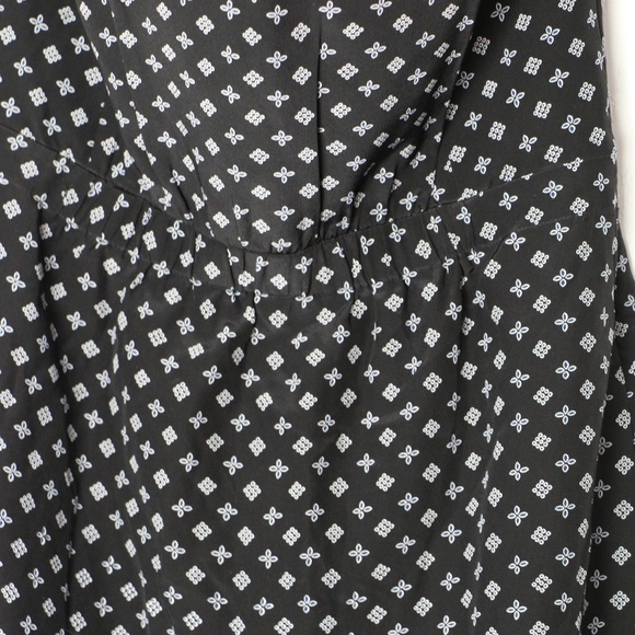 CLUB MONACO NEVER WORN DRESS - Picture 2 of 5